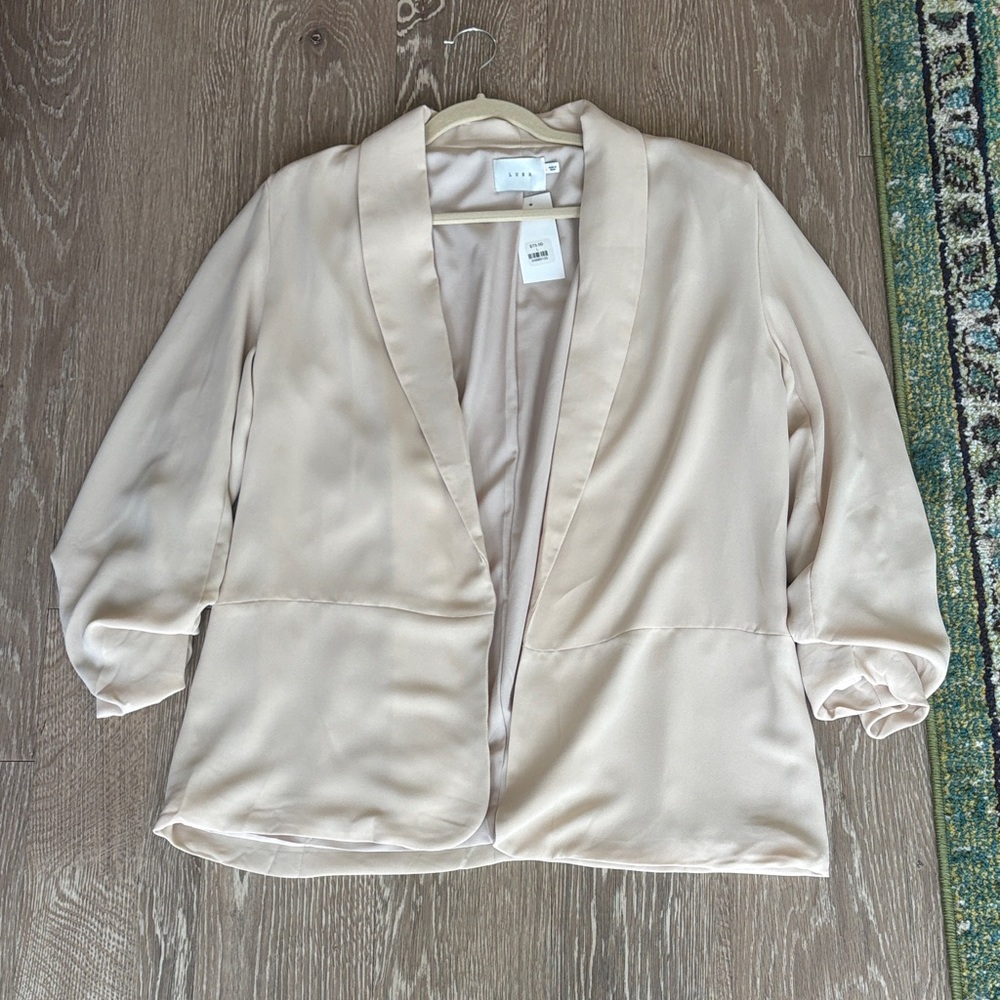 LUSH Pale Blush/Biege Open Blazer